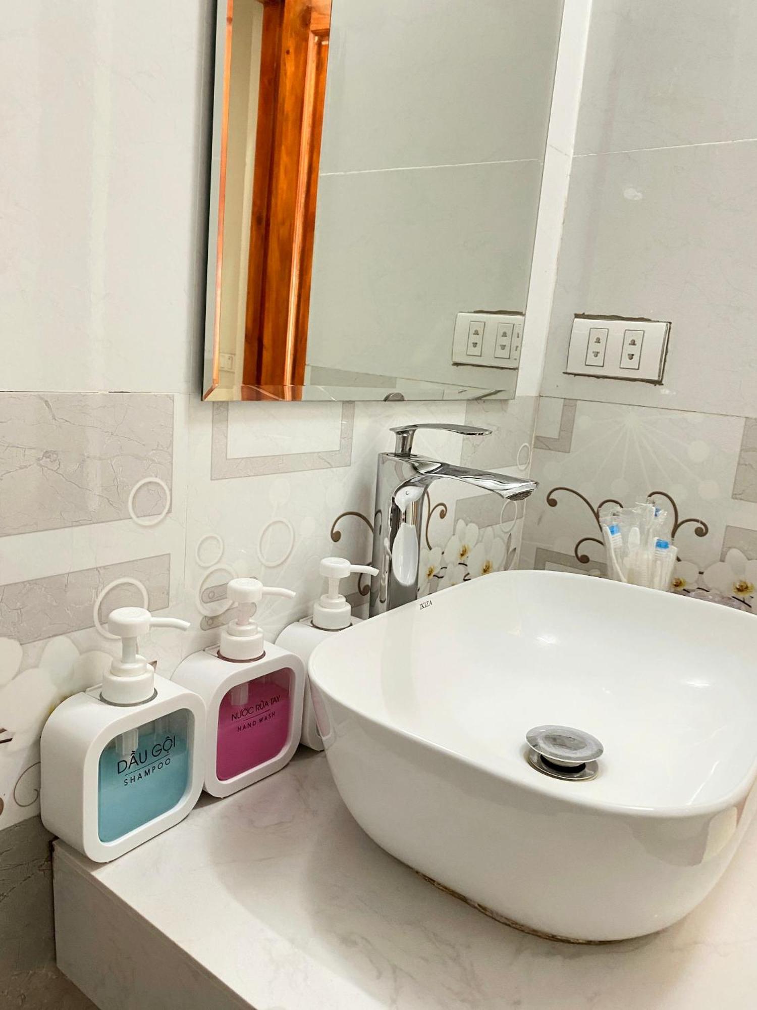 Nha Nghi Quang Trung Apartment ส่งวัน ภายนอก รูปภาพ
